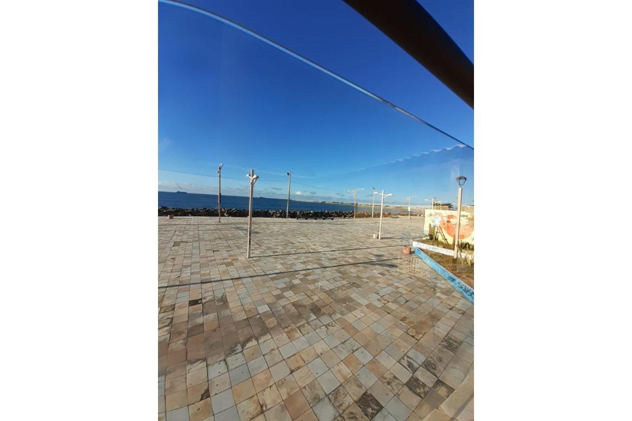 605 Flat Mobiliado Com Vista Lateral Mar Na Praia De Iracema Com Ventilador フォルタレザ エクステリア 写真